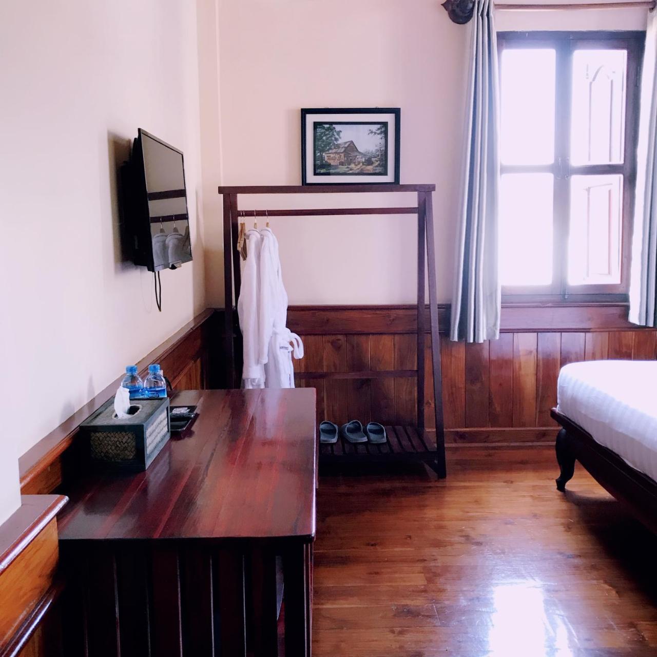 Wisdom laos hotel Luang Prabang Exterior foto